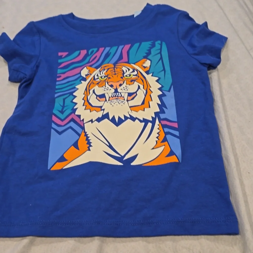 ❤️10/$13 nwot cat and jack top